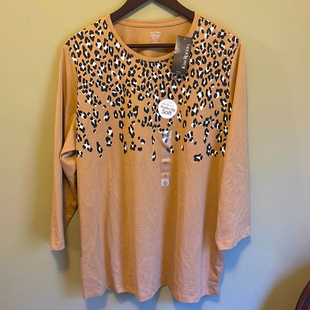 Kim Rogers 3/4 sleeve tee animal print NWT